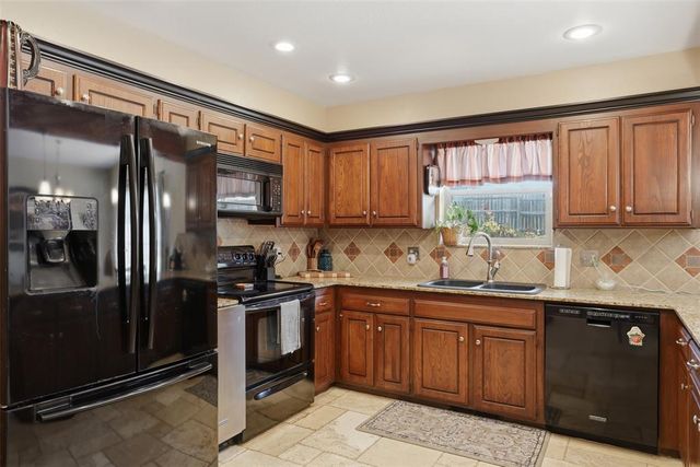 11404 Spring Creek Road, Oklahoma City, OK 73162