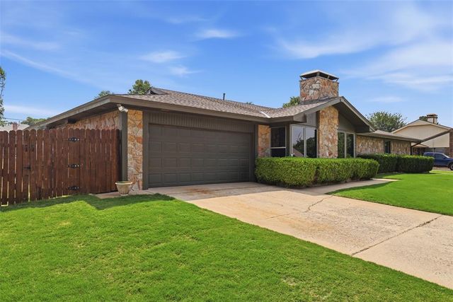 11404 Spring Creek Road, Oklahoma City, OK 73162