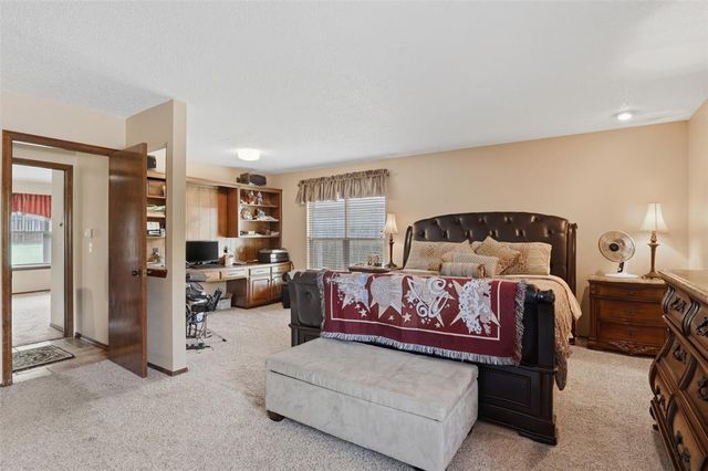 11404 Spring Creek Road, Oklahoma City, OK 73162