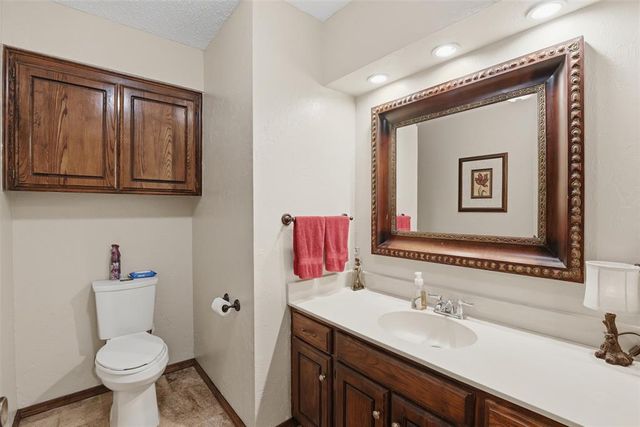 11404 Spring Creek Road, Oklahoma City, OK 73162