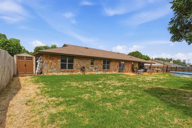 11404 Spring Creek Road, Oklahoma City, OK 73162