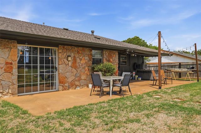 11404 Spring Creek Road, Oklahoma City, OK 73162