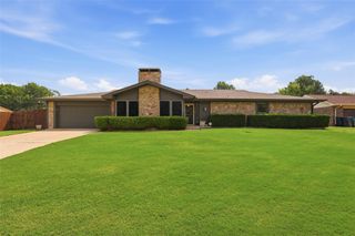 11404 Spring Creek Road, Oklahoma City, OK 73162