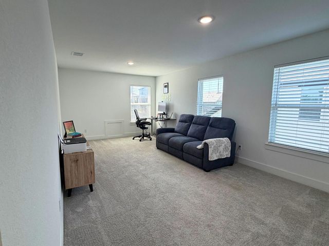 12708 Purple Prairie LN, Buda, TX 78610