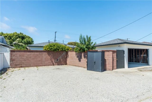 1652 W 182nd Street, Gardena, CA 90248