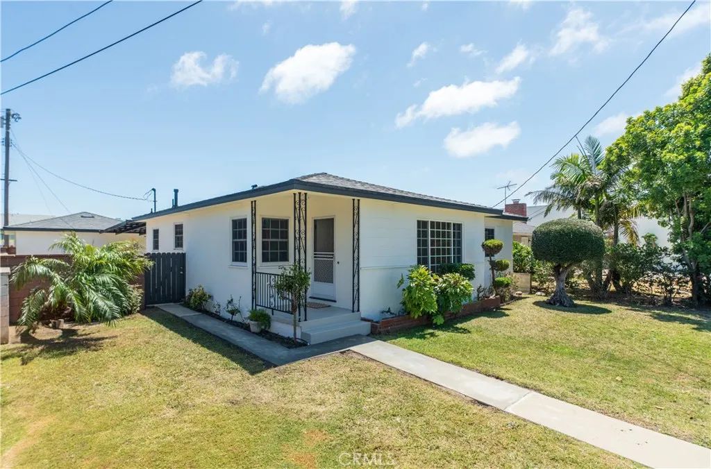 1652 W 182nd Street, Gardena, CA 90248