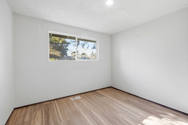 5323 77th Court SW, Olympia, WA 98512