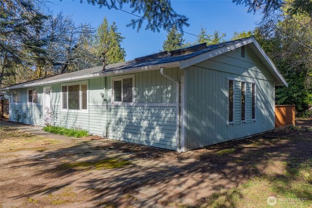 5323 77th Court SW, Olympia, WA 98512
