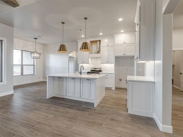 10325 SW 50th Street, Mustang, OK 73064