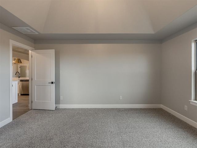 10325 SW 50th Street, Mustang, OK 73064