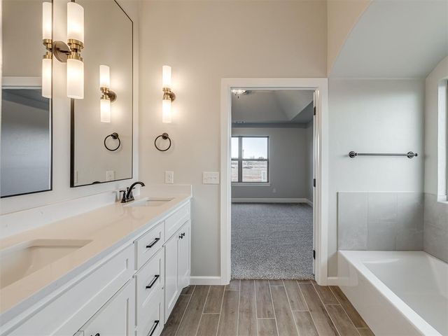 10325 SW 50th Street, Mustang, OK 73064