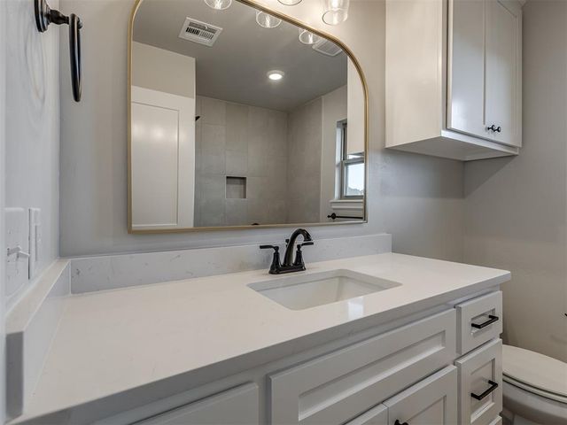 10325 SW 50th Street, Mustang, OK 73064