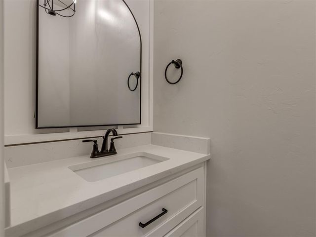 10325 SW 50th Street, Mustang, OK 73064