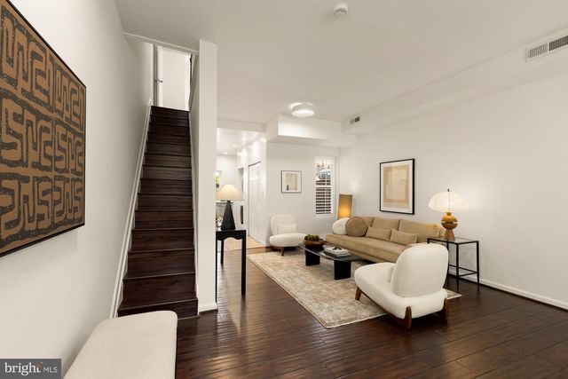427 R ST NW, Washington, DC 20001