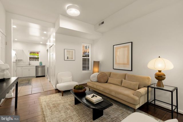 427 R ST NW, Washington, DC 20001