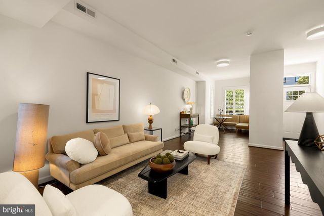 427 R ST NW, Washington, DC 20001