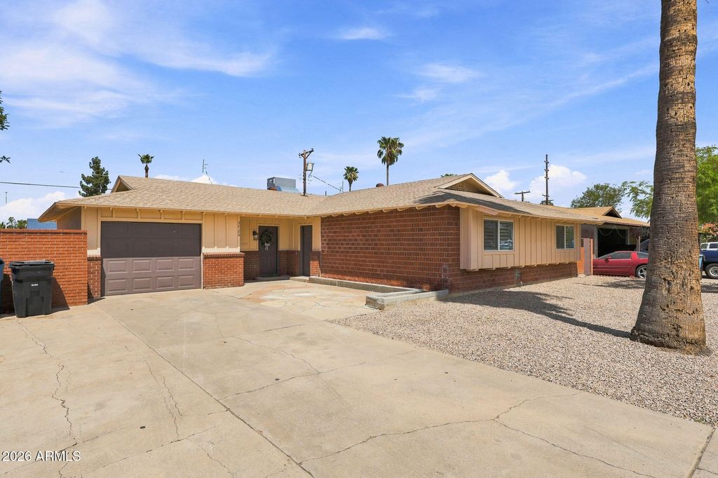 3720 W BETHANY HOME Road, Phoenix, AZ 85019 — exterior