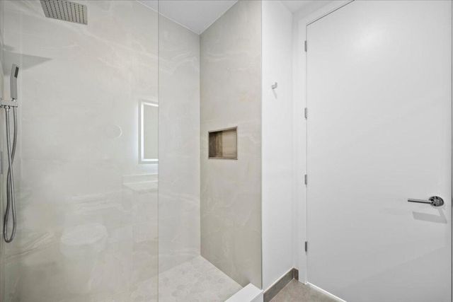 220 Lake Shore Drive 1706, Lake Park, FL 33403