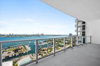 220 Lake Shore Drive 1706, Lake Park, FL 33403