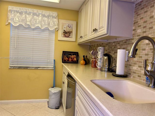 9802 Marina Boulevard 125, Boca Raton, FL 33428
