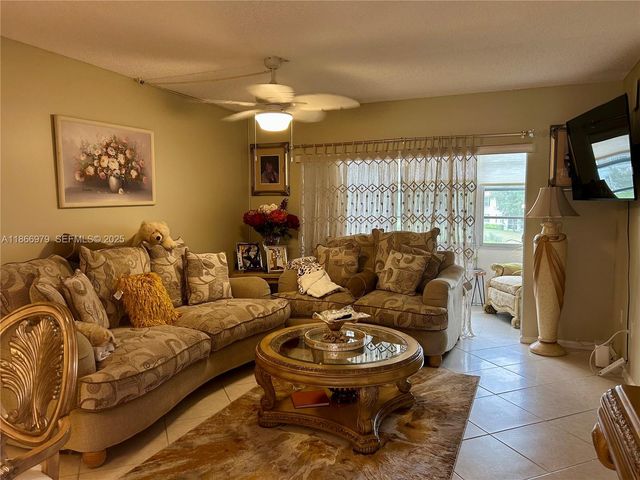 9802 Marina Boulevard 125, Boca Raton, FL 33428