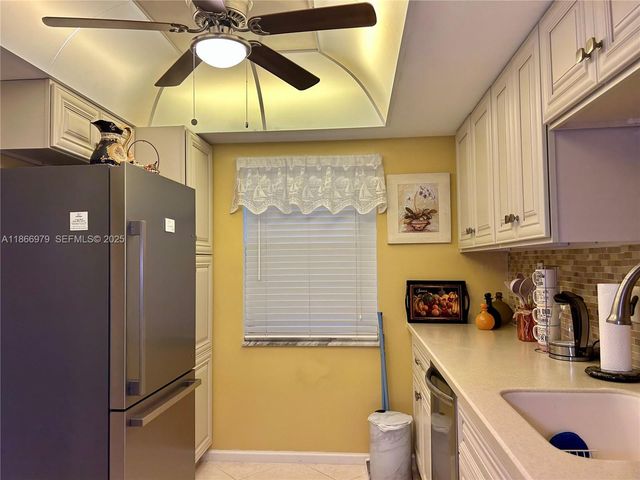 9802 Marina Boulevard 125, Boca Raton, FL 33428
