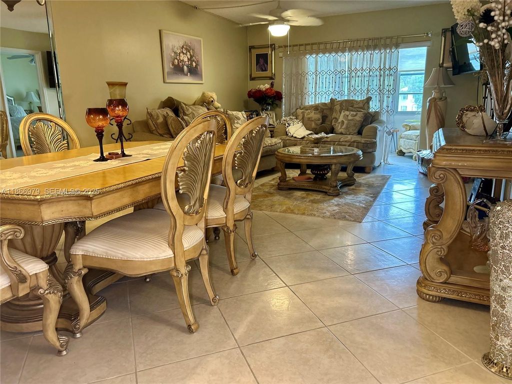 9802 Marina Boulevard 125, Boca Raton, FL 33428