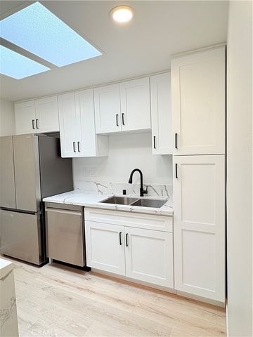 3088 Via Serena N D, Laguna Woods, CA 92637