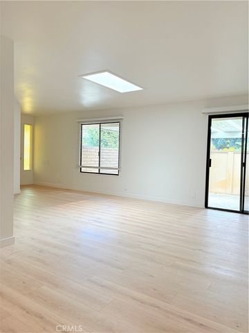 3088 Via Serena N D, Laguna Woods, CA 92637