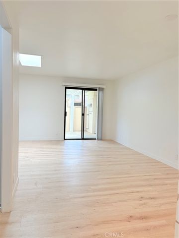 3088 Via Serena N D, Laguna Woods, CA 92637