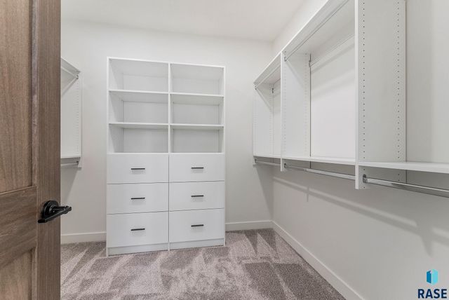 2700 N Vermillion Cir Circle, Tea, SD 57064