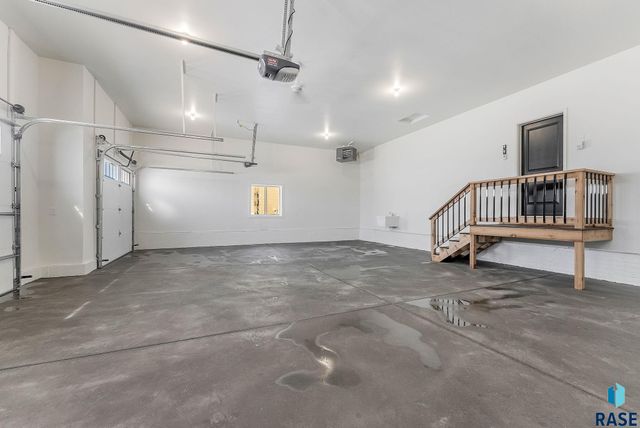 2700 N Vermillion Cir Circle, Tea, SD 57064