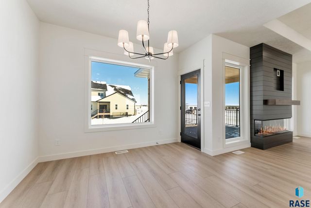 2700 N Vermillion Cir Circle, Tea, SD 57064