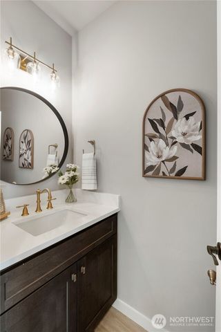 528 Harman Way S, Orting, WA 98360