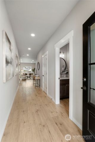 528 Harman Way S, Orting, WA 98360