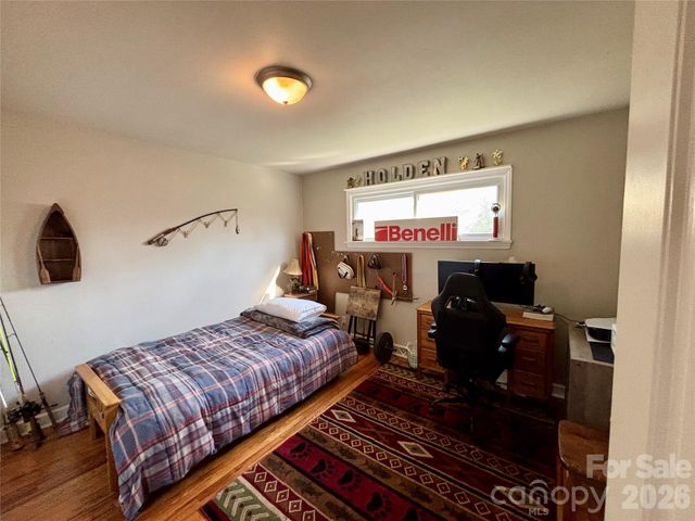 109 Green Acres Road, Mount Holly, NC 28120