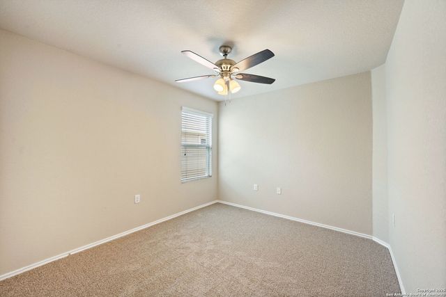 7115 Azalea Sq, San Antonio, TX 78218