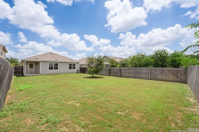 7115 Azalea Sq, San Antonio, TX 78218