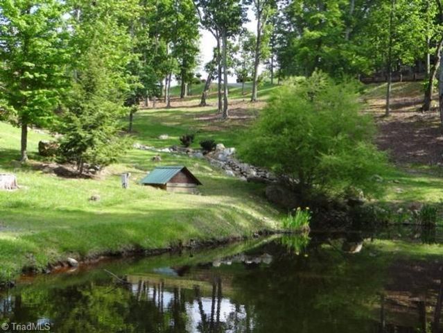 400 Pinnacle Trail, Denton, NC 27239