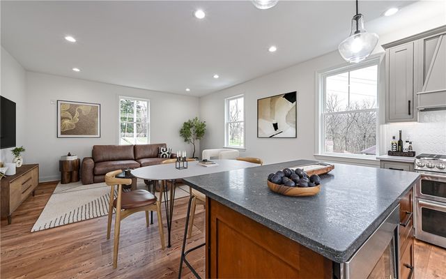 1773 Locust Road, Franklin Park, PA 15143