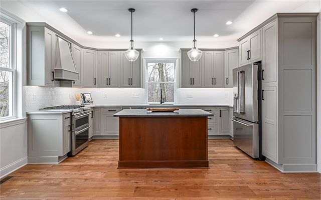 1773 Locust Road, Franklin Park, PA 15143