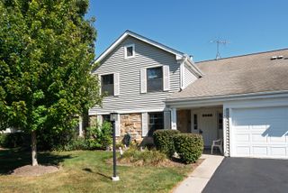 373 Southbury Court D-1, Schaumburg, IL 60193