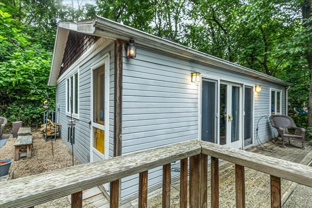 110 Arndt Street, Update, IN 46360