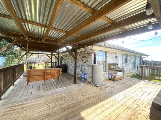 404 S Old Mansfield Road, Keene, TX 76059