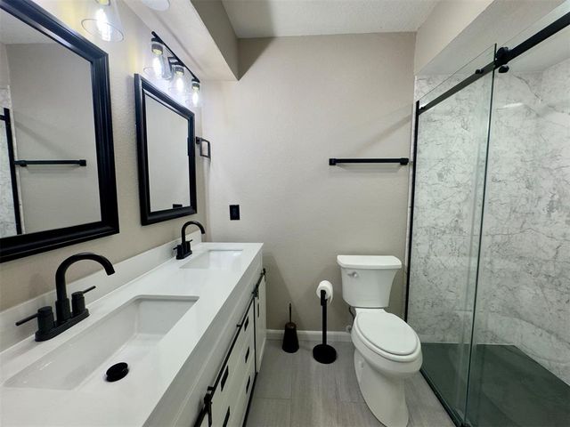 14002 Crossing Way, Edmond, OK 73013