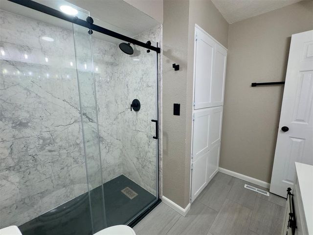 14002 Crossing Way, Edmond, OK 73013