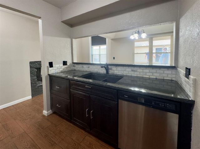 14002 Crossing Way, Edmond, OK 73013