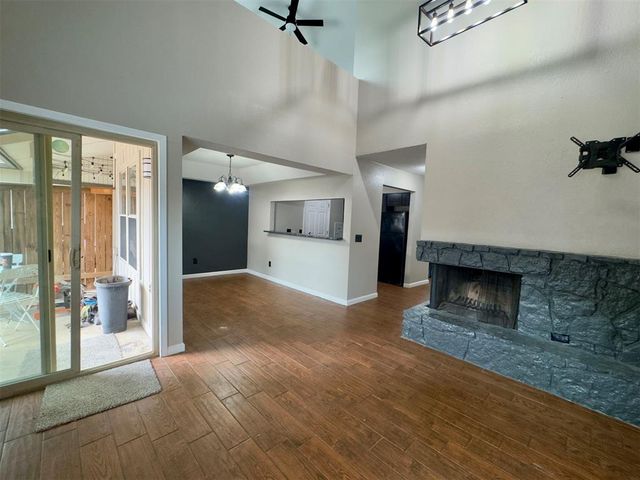 14002 Crossing Way, Edmond, OK 73013