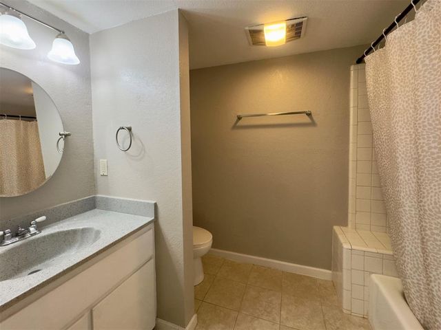 14002 Crossing Way, Edmond, OK 73013