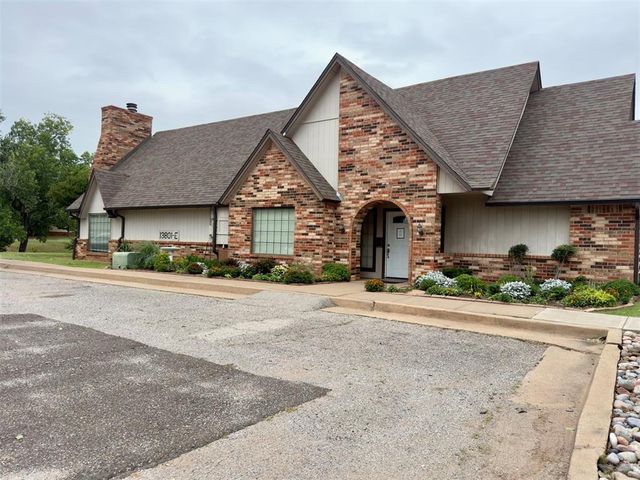 14002 Crossing Way, Edmond, OK 73013